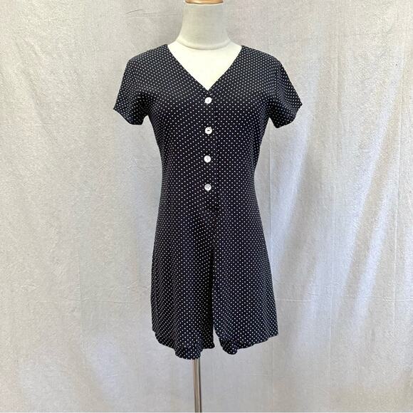 The Limited black mini dot skort romper size XS extra small short sleeve Rayon - Picture 1 of 14